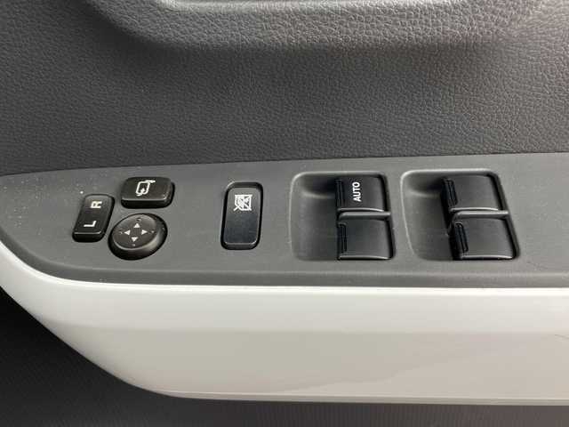 スズキ ハスラー X 鹿児島県 2018(平30)年 3万km フェニックスレッドパール/ブルーイッシュブラックパール メーカーナビ/（Bluetooth/フルセグ/CD/DVD/AM/FM）　/全方位カメラ　/バックカメラ　/前方ドライブレコーダー　/前席シートヒーター　/純正フロアマット　/ベンチシート　/レーンキープアシスト　/ＬＥＤヘッドライト　/スズキセーフティサポート　/ビルドイＥＴＣ/アイドリングストップ/保証書/取扱説明書