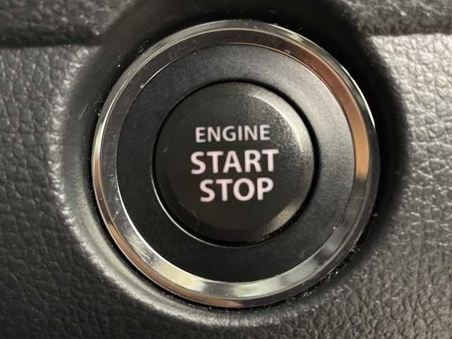 スズキ ハスラー X 鹿児島県 2018(平30)年 3万km フェニックスレッドパール/ブルーイッシュブラックパール メーカーナビ/（Bluetooth/フルセグ/CD/DVD/AM/FM）　/全方位カメラ　/バックカメラ　/前方ドライブレコーダー　/前席シートヒーター　/純正フロアマット　/ベンチシート　/レーンキープアシスト　/ＬＥＤヘッドライト　/スズキセーフティサポート　/ビルドイＥＴＣ/アイドリングストップ/保証書/取扱説明書