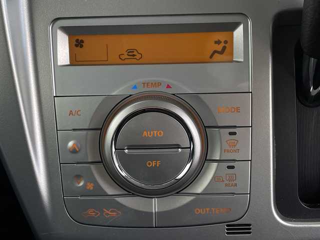 スズキ ハスラー X 鹿児島県 2018(平30)年 3万km フェニックスレッドパール/ブルーイッシュブラックパール メーカーナビ/（Bluetooth/フルセグ/CD/DVD/AM/FM）　/全方位カメラ　/バックカメラ　/前方ドライブレコーダー　/前席シートヒーター　/純正フロアマット　/ベンチシート　/レーンキープアシスト　/ＬＥＤヘッドライト　/スズキセーフティサポート　/ビルドイＥＴＣ/アイドリングストップ/保証書/取扱説明書