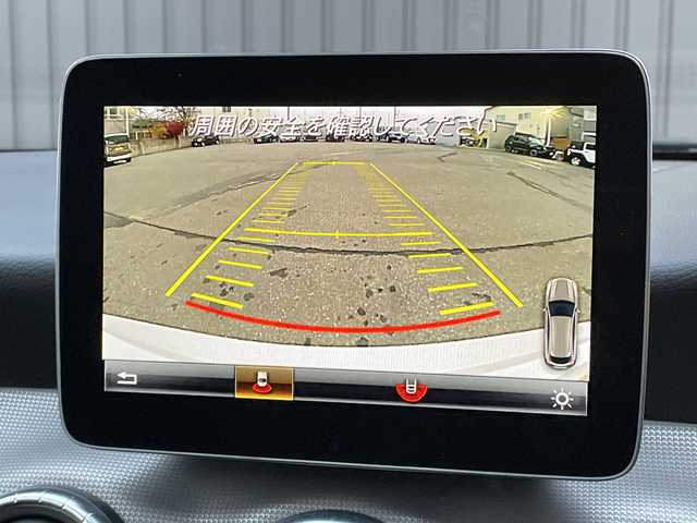 メルセデス・ベンツ ＣＬＡ２２０ Sブレイク 4MATIC 青森県 2018(平30)年 4.4万km ポーラホワイト ４WD/プレミアムパッケージ/・サンルーフ/・ハーマンカードンサウンド/・アンビエントライト/・前席メモリー付パワーシート/・レザーARTICOシート/純正ナビ/（TV・Bluetooth・CD・DVD）/ドライブレコーダー/シートヒーター/アダプティブクルーズコントロール/レーンキープアシスト/ブラインドスポット/パワーバックドア/アクティブブレーキアシスト/プレセーフ/オートLEDライト/革巻きステアリング/ステアリングスイッチ/パドルシフト/ウィンカーミラー/ETC/ダブル・サイド・カーテンエアバック/ABS/横滑り防止装置