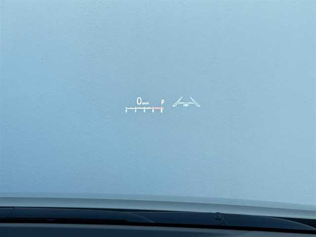 トヨタ ヴォクシー ハイブリッド S－Z 愛知県 2024(令6)年 1.6万km アティチュードブラックマイカ /ワンオーナー車//D記録簿R6-R7//10.5インチディスプレイオーディオ//AM/FM/TV（フルセグ）＋CD・DVDデッキ//BT/USB/Miracast//快適利便パッケージ//ハンズフリーデュアルパワースライドドア//パワーバックドア//1列目2列目シートヒーター//2列目オットマン//2列目角度調整付きアームレスト//ドライビングサポートパッケージ//カラーヘッドアップディスプレイ//デジタルインナーミラー//純正13.2インチ有機EL後席モニター//ETC2.0//レーダークルーズコントロール//ブラインドスポットモニター//レーンディパーチャーアラート//プリクラッシュセーフティー//プロアクティブドライビングシステム//クリアランスソナー//リヤクロストラフィックアラート//リヤカメラディテクション//パーキングサポートブレーキ//安心降車アシスト//ロードサインアシスト//レーンチェンジアシスト//フロントクロストラフィックアラート//アドバンストパーク//パノラミックビューモニター//バックカメラ//オートLEDヘッドライト//オートハイビーム//オートブレーキホールド//電動パーキングブレーキ//ステアリングスイッチ//ステアリングヒーター//AC100V//保証書//取説