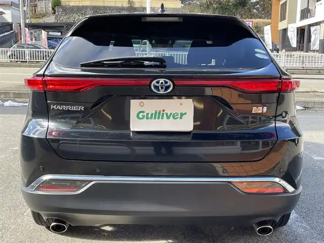 トヨタ ハリアー ハイブリッド G 岐阜県 2021(令3)年 4.8万km プレシャスブラックパール ワンオーナー/4WD/純正ナビ/【Bluetooth．AM/FM．AUX．USB】/ハーフレザーシート/パワーシート/電動リアゲート/コーナーセンサー/ブラインドスポットモニター/デジタルインナーミラー/バックカメラ/クルーズコントロール/衝突軽減ブレーキ/レーンキープアシスト/ETC/電動格納ドアミラー/ウィンカーミラー/LEDオートマチックハイビーム/フォグライト/純正18インチアルミホイール/純正フロアマット/保証書/取扱説明書/スペアキー