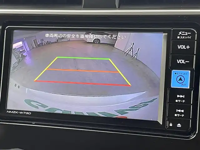 トヨタ ランドクルーザー プラド TX Lパッケージ 福岡県 2023(令5)年 1.4万km ホワイトパールクリスタルシャイン サンルーフ　/純正ナビ　/バックカメラ　/ビルトインＥＴＣ　/レーダークルコン　/コーナーセンサー　/衝突軽減ブレーキ　/レーンキープ　/踏み間違い防止/先行車発進お知らせ　/ＭＴモード付き　/ベージュ本革　/シートベンチレーション／ヒーター　/ステアリングリモコン　/パワーシート　/ルーフレール