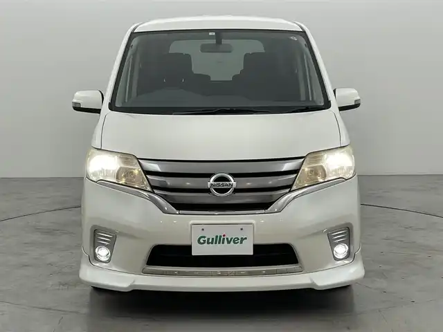 日産 セレナ ハイウェイスター Vエアロセレ 福岡県 2012(平24)年 9.7万km ブリリアントホワイトパール 純正ナビ（ＢＴ，フルセグＴＶ）　/ＥＴＣ　/クルーズコントロール　/両側電動スライドドア　/横滑り防止　/アイドリングストップ　/ＥＣＯモード　/プッシュスタート　/純正フロアマット　/純正１６インチＡＷ　/ドアバイザー