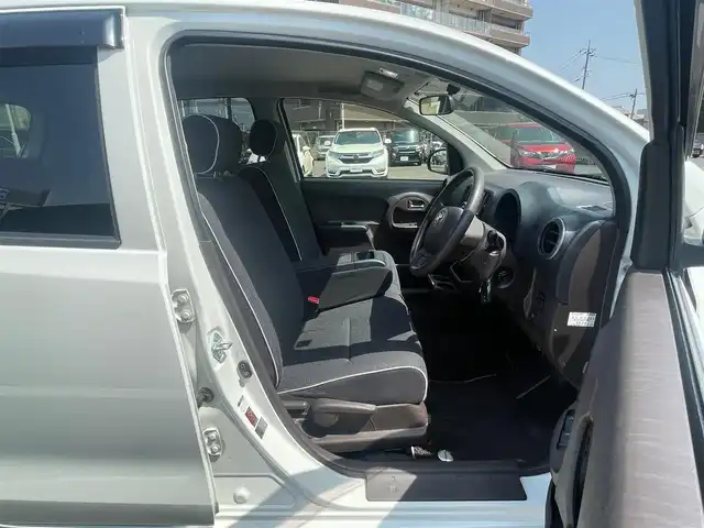 トヨタ パッソ X Lパッケージ キリリ 島根県 2015(平27)年 10.3万km パールホワイトⅢ 社外７型ＳＤナビ　/地デジ　/ＤＶＤ再生　/ＥＴＣ　/アイドリングストップ　/横滑り防止装置　/電動格納ミラー　/スマートキー　/ＨＩＤヘッドライト　/社外１４インチアルミホイール　/純正フロアマット　/Ｗエアバック