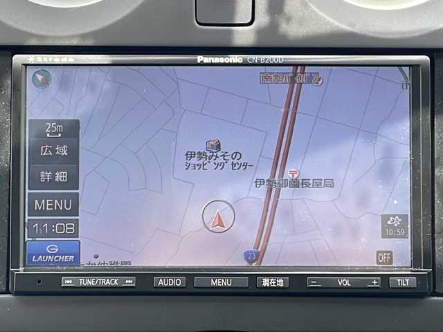 日産 ノート X 三重県 2017(平29)年 1.1万km ダークメタルグレー 社外ナビ/ETC/衝突軽減ブレーキ/レーンキープアシスト/オートライト/アイドリングストップ/AC/ヘッドライトレベライザー/スマートキー/ISOFIX/純正ホイールキャップ/電動格納ミラー/禁煙車