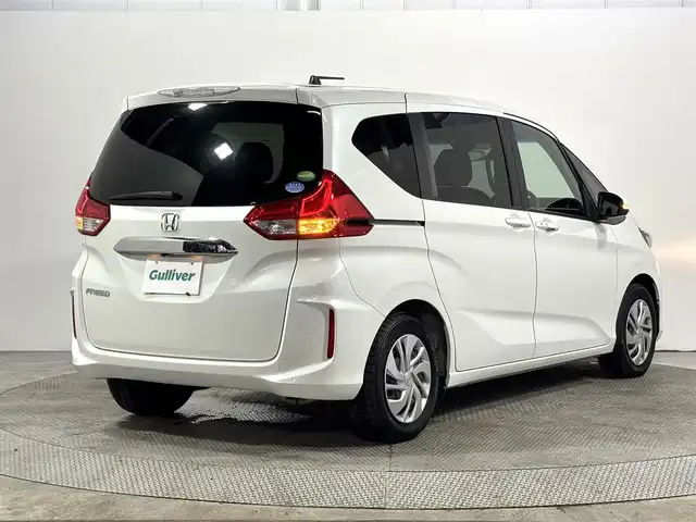ホンダ フリード G ホンダセンシング 大阪府 2018(平30)年 3.8万km ホワイトオーキッドパール 純正ナビ　ワンセグＴＶ　Ｂｌｕｅｔｏｏｔｈ接続　バックカメラ　ＥＴＣ　衝突軽減　両側パワスラ　レーダークルコン　レーンアシスト　アイドリングストップ　スマートキー　オートライト　ＨＩＤヘッドライト