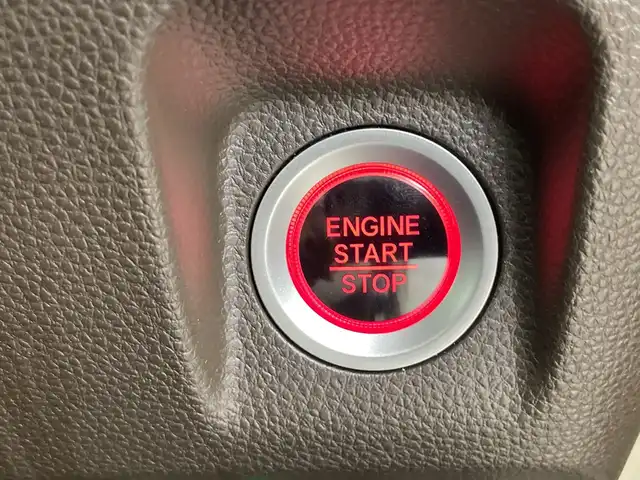 ホンダ Ｎ ＷＧＮ L ホンダセンシング 愛知県 2020(令2)年 1.3万km プレミアムアイボリーパールⅡ 純正8インチGathersナビ【VXU-207NBi】/（Bluetooth・フルセグ・CD・DVD・USB）/Honda SENSING/　衝突軽減ブレーキ/　誤発進抑制機能/　歩行者事故低減ステアリング/　先行車発進お知らせ機能/　標識認識機能/　路外逸脱抑制機能/　アダプティブ・クルーズ・コントロール/　車線維持支援システム/　後方誤発進抑制機能/　オートハイビーム/全方位カメラ/前後ドライブレコーダー/後方コーナーセンサー/横滑り防止/ステアリングリモコン/ETC/運転席シートヒーター/プラズマクラスター付オートエアコン/ECON/電格ミラー/純正フロアマット/プッシュスタート/スペアキー/ワンオーナー/充電用USBジャック