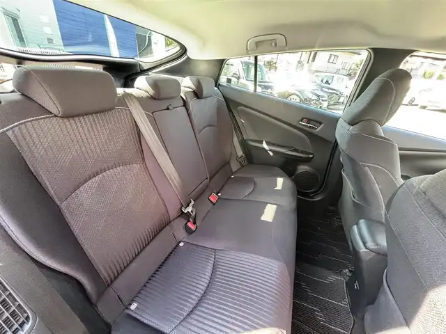 トヨタ プリウス ＰＨＶ A 熊本県 2020(令2)年 8.5万km プラチナホワイトパールマイカ ワンオーナー/モデリスタエアロ/社外ナビ（AVIC-RQ911）/【フルセグTV/Bluetooth/CD/DVD】/全方位カメラ/レーダークルーズコントロール/プリクラッシュセーフティー/レーンキープアシスト/コーナーセンサー/パーキングサポートブレーキ/ブラインドスポットモニター/オートLEDライト/オートハイビーム/社外１８インチAW（LEONIS）/【純正AW車載】/D席パワーシート/前席シートヒーター/革巻きステアリング/ステアリングスイッチ/プッシュスタート/スマートキー/ウィンカーミラー/ETC/ドライブレコーダー前後/純正フロアマット/社外ドアバイザー/充電ケーブル車載/保証書/取扱説明書/スペアキー