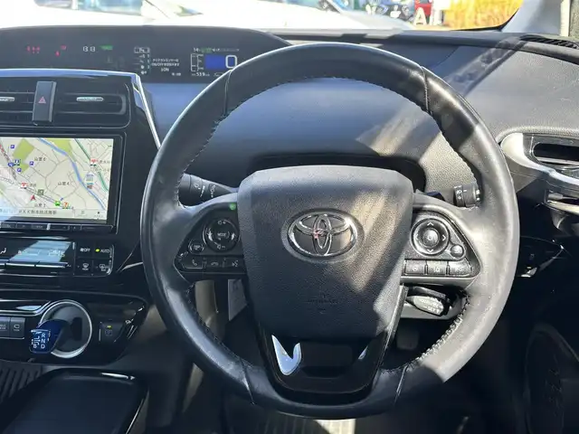 トヨタ プリウス ＰＨＶ A 熊本県 2020(令2)年 8.5万km プラチナホワイトパールマイカ ワンオーナー/モデリスタエアロ/社外ナビ（AVIC-RQ911）/【フルセグTV/Bluetooth/CD/DVD】/全方位カメラ/レーダークルーズコントロール/プリクラッシュセーフティー/レーンキープアシスト/コーナーセンサー/パーキングサポートブレーキ/ブラインドスポットモニター/オートLEDライト/オートハイビーム/社外１８インチAW（LEONIS）/【純正AW車載】/D席パワーシート/前席シートヒーター/革巻きステアリング/ステアリングスイッチ/プッシュスタート/スマートキー/ウィンカーミラー/ETC/ドライブレコーダー前後/純正フロアマット/社外ドアバイザー/充電ケーブル車載/保証書/取扱説明書/スペアキー