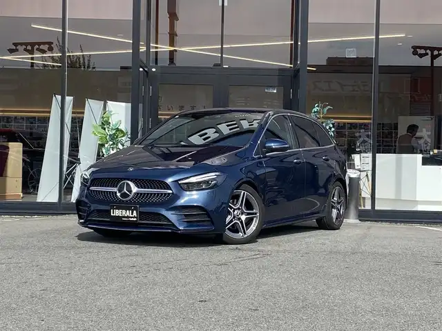 メルセデス・ベンツ Ｂ２００ｄ AMGライン 福岡県 2020(令2)年 2.7万km デニムブルー ・1オーナー/・アダプティブクルーズコントロール/・純正ナビ/BT/USB/carplay/・バックカメラ/・ハーフレザーシート/シートヒーター/・ドライブレコーダー/・フルセグ/・ETC/・純正18AW/・LEDライト/・BLIS/・保証書/・取扱説明書