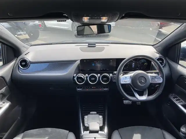 メルセデス・ベンツ Ｂ２００ｄ AMGライン 福岡県 2020(令2)年 2.7万km デニムブルー ・1オーナー/・アダプティブクルーズコントロール/・純正ナビ/BT/USB/carplay/・バックカメラ/・ハーフレザーシート/シートヒーター/・ドライブレコーダー/・フルセグ/・ETC/・純正18AW/・LEDライト/・BLIS/・保証書/・取扱説明書