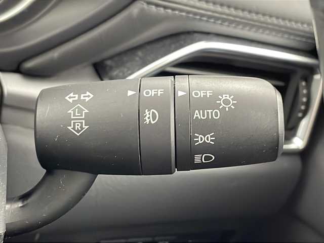 マツダ ＣＸ－５ XD プロアクティブ 兵庫県 2019(平31)年 5.6万km ソウルレッドクリスタルM ・純正ナビ/CD/DVD/USB/AUX/TV/BT/・Apple car　Play・Android　Auto/・バックカメラ/・アラウンドビューモニター/・運転席メモリー付きパワーシート/・前席シートヒーター/・ステアリングヒーター/・パワーバックドア/・ETC/・電子パーキングブレーキ/・オートホールド/・左右独立エアコン/・アイドリングストップ/・車間認知支援システム/・衝突軽減ブレーキ/・ブラインドスポットモニター/・レーンキープアシストシステム/・交通標識認識システム/・ドライバーアテンションアラート/・パーキングセンター/・レーダークルーズコントロール/・ヘッドアップディスプレイ/・オートワイパー/・オートライト/・電動格納ミラー/・革巻ステアリング/・ステアリングスイッチ/・ウインカーミラー/・フォグランプ/・オールオートパワーウィンドウ/・取扱説明書/・保証書/・スペアキー/・純正フロアマット/・純正アルミホイール