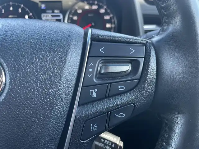 トヨタ アルファード S Cパッケージ 静岡県 2020(令2)年 2.5万km ホワイトパールクリスタルシャイン ワンオーナー/4WD/トヨタセーフティーセンス/プリクラッシュセーフティー/レーダークルーズコントロール/モデリスタエアロ（F/S/R）/シグネチャーイルミブレード/純正ナビ/フリップダウンモニター/・フルセグTV/・Bluetooth接続/・DVD再生/・USB入力端子/両側パワースライドドア/電動パーキングブレーキ/オートブレーキホールド/AC100V電源/パワーバックドア/プッシュスタート/スマートキー/スペアキー/ステアリングヒーター/前席シートヒーター・エアシート/前席パワーシート/運転席シートメモリー/助手席・2列目オットマン/ビルトインETC2.0/ドラレコ/バックカメラ/純正18インチアルミホイール/取扱説明書/保証書