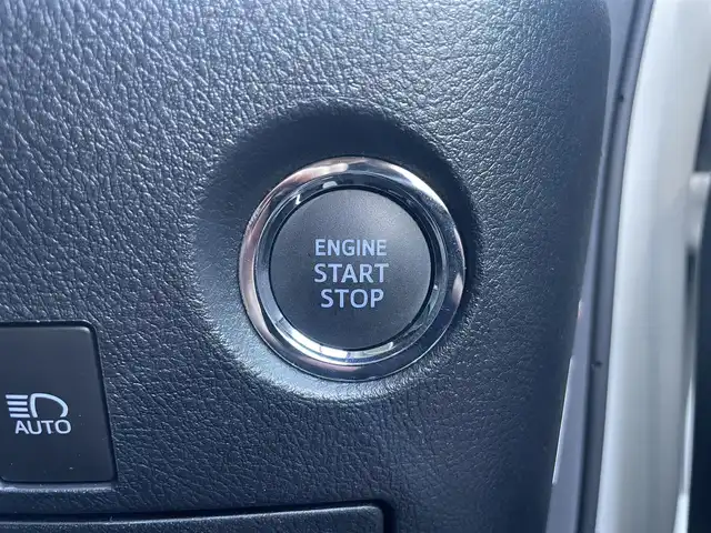 トヨタ アルファード S Cパッケージ 静岡県 2020(令2)年 2.5万km ホワイトパールクリスタルシャイン ワンオーナー/4WD/トヨタセーフティーセンス/プリクラッシュセーフティー/レーダークルーズコントロール/モデリスタエアロ（F/S/R）/シグネチャーイルミブレード/純正ナビ/フリップダウンモニター/・フルセグTV/・Bluetooth接続/・DVD再生/・USB入力端子/両側パワースライドドア/電動パーキングブレーキ/オートブレーキホールド/AC100V電源/パワーバックドア/プッシュスタート/スマートキー/スペアキー/ステアリングヒーター/前席シートヒーター・エアシート/前席パワーシート/運転席シートメモリー/助手席・2列目オットマン/ビルトインETC2.0/ドラレコ/バックカメラ/純正18インチアルミホイール/取扱説明書/保証書