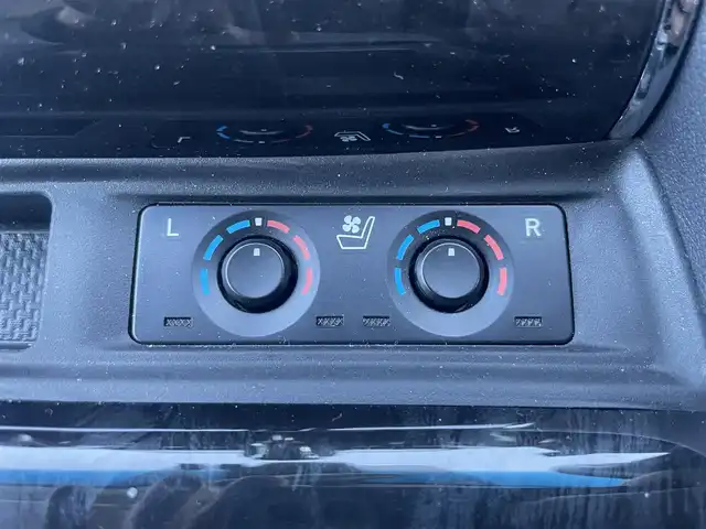 トヨタ アルファード S Cパッケージ 静岡県 2020(令2)年 2.5万km ホワイトパールクリスタルシャイン ワンオーナー/4WD/トヨタセーフティーセンス/プリクラッシュセーフティー/レーダークルーズコントロール/モデリスタエアロ（F/S/R）/シグネチャーイルミブレード/純正ナビ/フリップダウンモニター/・フルセグTV/・Bluetooth接続/・DVD再生/・USB入力端子/両側パワースライドドア/電動パーキングブレーキ/オートブレーキホールド/AC100V電源/パワーバックドア/プッシュスタート/スマートキー/スペアキー/ステアリングヒーター/前席シートヒーター・エアシート/前席パワーシート/運転席シートメモリー/助手席・2列目オットマン/ビルトインETC2.0/ドラレコ/バックカメラ/純正18インチアルミホイール/取扱説明書/保証書