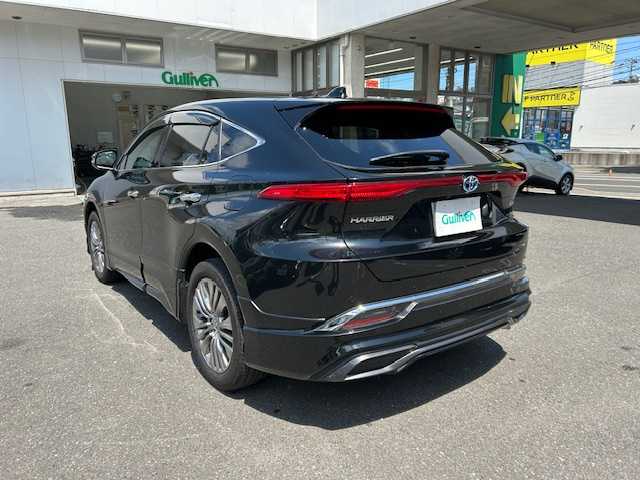 トヨタ ハリアー ハイブリッド Z 宮城県 2020(令2)年 0.9万km プレシャスブラックパール 純正ナビ（AM/FM/USB/BT）/フルセグTV/バックカメラ/全方位カメラ/JBLサウンドシステム/レーダークルーズコントロール追従有/レーンキープ/衝突軽減/パーキングサポートブレーキ/横揺れ防止/パワーシート/パワーバックドア/モデリスタエアロ/オートライト/オートハイビーム/ETC/純正フロアマット/プッシュスタート/ドラレコ/サマータイヤ純正AW（225/55R19）/保証書/記録簿/取扱説明書