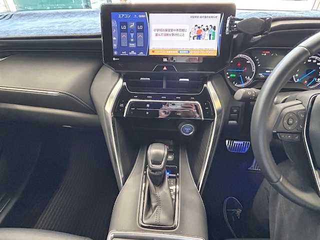 トヨタ ハリアー ハイブリッド Z 宮城県 2020(令2)年 0.9万km プレシャスブラックパール 純正ナビ（AM/FM/USB/BT）/フルセグTV/バックカメラ/全方位カメラ/JBLサウンドシステム/レーダークルーズコントロール追従有/レーンキープ/衝突軽減/パーキングサポートブレーキ/横揺れ防止/パワーシート/パワーバックドア/モデリスタエアロ/オートライト/オートハイビーム/ETC/純正フロアマット/プッシュスタート/ドラレコ/サマータイヤ純正AW（225/55R19）/保証書/記録簿/取扱説明書