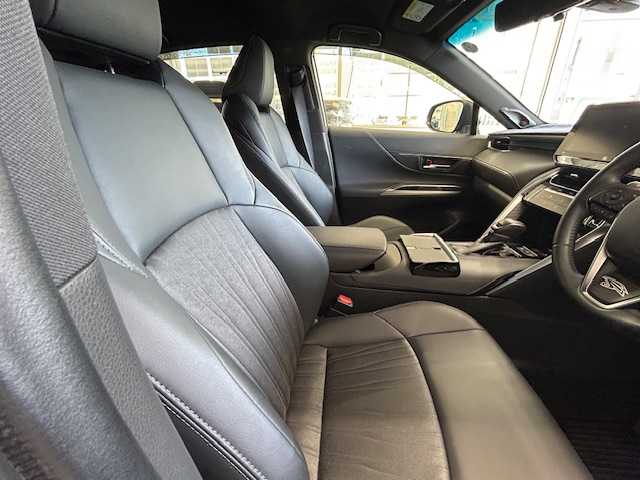 トヨタ ハリアー ハイブリッド Z 宮城県 2020(令2)年 0.9万km プレシャスブラックパール 純正ナビ（AM/FM/USB/BT）/フルセグTV/バックカメラ/全方位カメラ/JBLサウンドシステム/レーダークルーズコントロール追従有/レーンキープ/衝突軽減/パーキングサポートブレーキ/横揺れ防止/パワーシート/パワーバックドア/モデリスタエアロ/オートライト/オートハイビーム/ETC/純正フロアマット/プッシュスタート/ドラレコ/サマータイヤ純正AW（225/55R19）/保証書/記録簿/取扱説明書