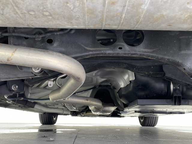 スバル インプレッサ スポーツ 1．6i－LアイサイトSスタイル 三重県 2019(平31)年 8.7万km クリスタルホワイトP 禁煙車/ワンオーナー/アイサイト/プリクラッシュブレーキ/アクティブレーンキープ/ステアリング連動ヘッドランプ/アダプティブヘッドランプ/オートビークルホールド/電動パーキングブレーキ/純正ナビBT/DVD/バックカメラ/前方ドライブレコーダー/ETC/革巻きステアリング/パドルシフト/オートライト/LEDライナー/ステアリングスイッチ/ウィンカーミラー/純正アルミホイール