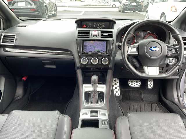 スバル ＷＲＸ Ｓ４ 2．0GT‐S アイサイト 東京都 2017(平29)年 8.6万km アイスシルバーメタリック ブラックレザーシート/4WD/社外ナビ(フルセグTV・BLUETOOTH・CD・SD・Ipod)/追従走行クルーズコントロール/Bカメラ/衝突軽減ブレーキ/ETC/パワーシート(D/N席)/シートヒーター(D/N席)/前方純正ドラレコ/スペアキー×1/純正フロアマット/ドアバイザー/横滑り防止