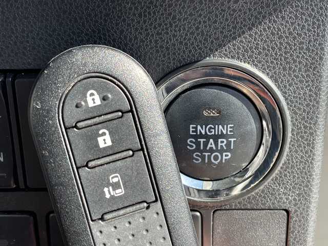 ダイハツ タント カスタム X SA Ⅲ 愛知県 2018(平30)年 4.2万km ブラックマイカメタリック 純正ナビ/全方位カメラ/片側パワースライド/シートヒーター/バックカメラ/純正アルミホイール/ETC/衝突軽減システム/フルセグ/CD DVD/Bluetooth/ステアリングスイッチ/スマートキー/プッシュスタート