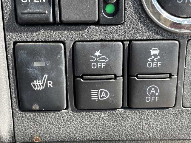 ダイハツ タント カスタム X SA Ⅲ 愛知県 2018(平30)年 4.2万km ブラックマイカメタリック 純正ナビ/全方位カメラ/片側パワースライド/シートヒーター/バックカメラ/純正アルミホイール/ETC/衝突軽減システム/フルセグ/CD DVD/Bluetooth/ステアリングスイッチ/スマートキー/プッシュスタート