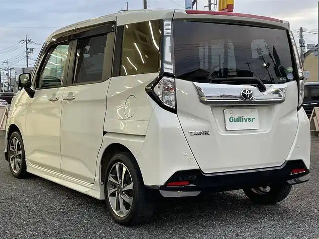トヨタ タンク カスタムG S 埼玉県 2017(平29)年 5.5万km パールホワイトⅢ ・ワンオーナー　/・モデリスタサイドスポイラー　/・純正Ｆ＆Ｒアンダースポイラー　/・モデリスタ１５インチアルミ　/・純正１４インチダンロップ5分山タイヤ付き車載　/・両側パワースライドドア　/・純正ナビフルセグＴＶ　ＢＴ　ＤＶＤ　SD/・バックカメラ/・前後ドライブレコーダー/・クルーズコントロール/・アイドリングストップ/・オートライト/・LEDヘットライト/・LEDフォグライト/・黒皮調シートカバー/・スマートキー×２/・プッシュスタート/・保証書/・取説
