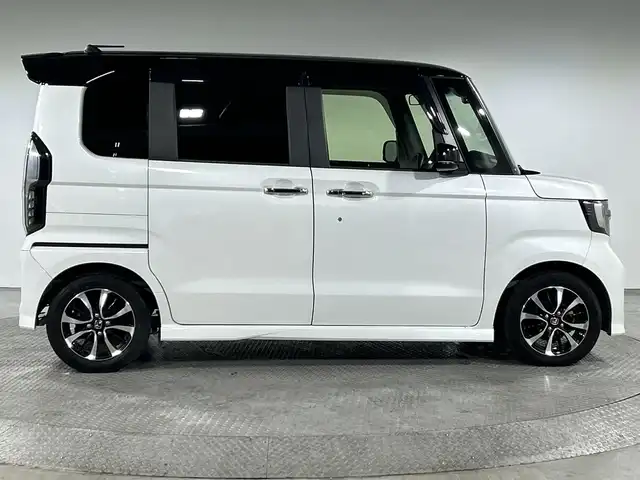 ホンダ Ｎ ＢＯＸ カスタム G EX ホンダセンシング 神奈川県 2020(令2)年 4.6万km プラチナホワイトパール ホンダセンシング/純正8型ナビ/・BT/フルセグTV/CD/DVD/SD/USB/バックカメラ/両側電動スライドドア/ビルトインETC/ドライブレコーダー/シートヒーター(D/N)/ECON/ステアリングスイッチ/Autoライト/LEDヘッドライト/フォグランプ/シートリフター/電動格納ミラー/ウィンカーミラー/純正フロアマット/純正14インチアルミホイール/純正ドアバイザー