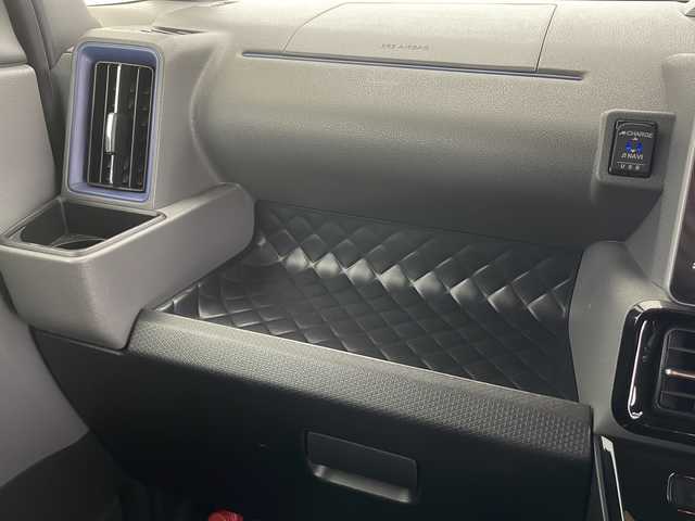 ダイハツ タント カスタム X セレクション 長野県 2020(令2)年 2万km ファイアークォーツレッドM 4WD/ワンオーナー/純正ナビ/両側パワースライドドア/アイドリングストップ/前後ドライブレコーダー/スマートキー/バックカメラ/運転席・助手席シートヒーター/オートライト/LEDヘッドライト/電格ミラー/ウィンカーミラー/サンシェード