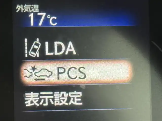 レクサス ＣＴ 200h バージョンC 福岡県 2017(平29)年 7.3万km グラファイトブラックガラスフレーク メーカーナビ／フルセグＴＶ　/バックカメラ　/ＥＴＣ２．０　/前方ドライブレコーダー　/レーダークルーズコントロール　/コーナーセンサー　/衝突被害軽減ブレーキ　/レーンキープ　/パドルシフト　/パワーシート　/シートヒーター