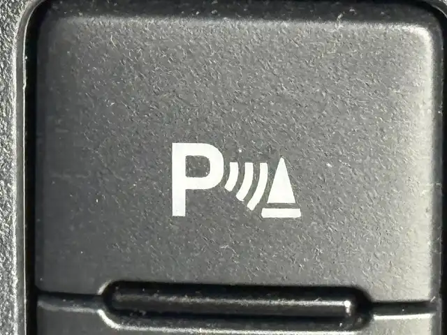 レクサス ＣＴ 200h バージョンC 福岡県 2017(平29)年 7.3万km グラファイトブラックガラスフレーク メーカーナビ／フルセグＴＶ　/バックカメラ　/ＥＴＣ２．０　/前方ドライブレコーダー　/レーダークルーズコントロール　/コーナーセンサー　/衝突被害軽減ブレーキ　/レーンキープ　/パドルシフト　/パワーシート　/シートヒーター