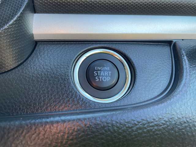 スズキ スイフト RS 石川県 2015(平27)年 5.7万km パール 社外メモリーナビ　ＴＶ　ＥＴＣ　スマートキー　プッシュスタート　ＨＩＤヘッドライト　オートライト　オートエアコン　純正アルミホイール