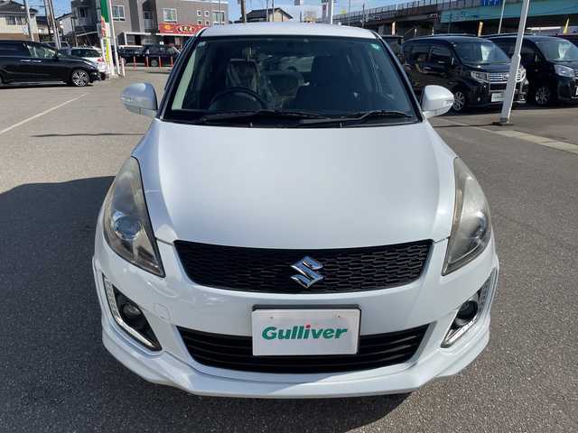 スズキ スイフト RS 石川県 2015(平27)年 5.7万km パール 社外メモリーナビ　ＴＶ　ＥＴＣ　スマートキー　プッシュスタート　ＨＩＤヘッドライト　オートライト　オートエアコン　純正アルミホイール