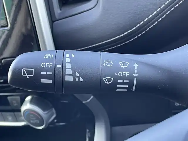 日産 セレナ ハイウェイスター Vセレクション 岡山県 2017(平29)年 5.3万km ブリリアントホワイトパール 純正ナビ　MM317D-W/フルセグTV、CD、DVD、Bluetooth、AM、FM/純正フリップダウンモニター/ETC/バックカメラ/クルーズコントロール/エマージェンシーブレーキ/両側パワースライドドア/TVキャンセラー/ドライブレコーダー