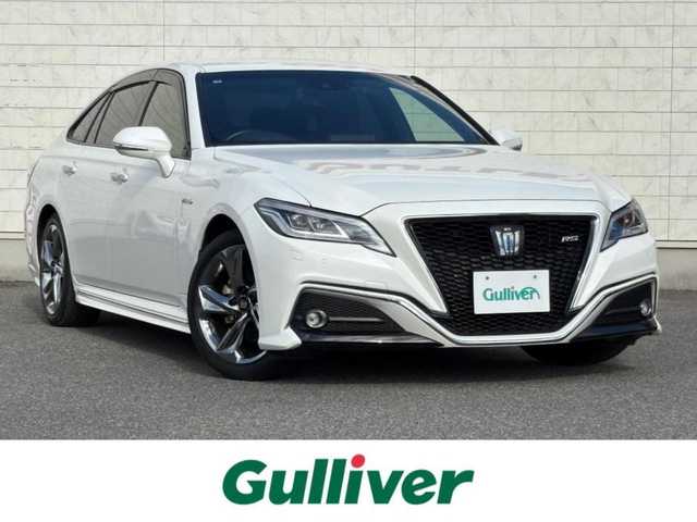 トヨタ クラウン ハイブリッド RS アドバンス 山口県 2018(平30)年 7.8万km ホワイトパールクリスタルシャイン 純正ナビ/(CD/SD/Bluetooth/AM/FM/フルセグTV)/バックカメラ/レーダークルーズコントロール/レーンキープアシスト/衝突被害軽減システム/デジタルインナーミラー/革巻ステアリング/ステアリングリモコン/パドルシフト/オートライト/オートマチックハイビーム/LEDヘッドライト/フォグランプ/ハーフレザーシート/前席パワーシート/オートホールド/前後コーナーセンサー/電動格納ミラー/ブラインドスポットミラー/純正18インチアルミホイール/ビルトインETC2.0/前後ドライブレコーダー/純正フロアマット