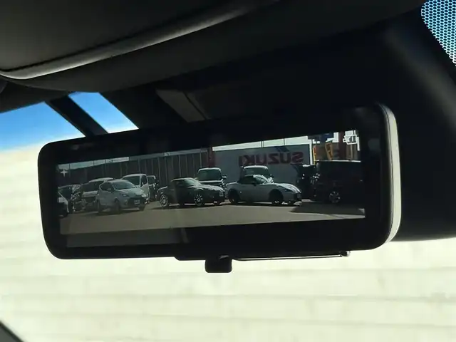 トヨタ クラウン ハイブリッド RS アドバンス 山口県 2018(平30)年 7.8万km ホワイトパールクリスタルシャイン 純正ナビ/(CD/SD/Bluetooth/AM/FM/フルセグTV)/バックカメラ/レーダークルーズコントロール/レーンキープアシスト/衝突被害軽減システム/デジタルインナーミラー/革巻ステアリング/ステアリングリモコン/パドルシフト/オートライト/オートマチックハイビーム/LEDヘッドライト/フォグランプ/ハーフレザーシート/前席パワーシート/オートホールド/前後コーナーセンサー/電動格納ミラー/ブラインドスポットミラー/純正18インチアルミホイール/ビルトインETC2.0/前後ドライブレコーダー/純正フロアマット