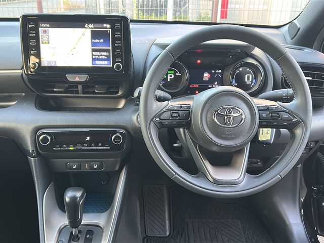 トヨタ ヤリス ハイブリッド Z 広島県 2020(令2)年 5.8万km ブラック 禁煙/TRDエアロ（F/S/R）/トヨタセーフティセンス/・プリクラッシュセーフティ/・レーンディパーチャーアラート/・レーントレーシングアシスト/・先行車発進お知らせ/・レーダークルーズコントロール/・RSA/・オートマチックハイビーム/クリアランスソナー/純正ディスプレイオーディオ/・ナビ/フルセグ/CD/DVD/Bluetooth/USB/Miracast/バックカメラ/革巻きステアリング/ステアリングスイッチ/電動格納ウィンカーミラー/LEDヘッドライト/オートライト/シートヒーター/前後ドライブレコーダー（DC-DR652）/ETC/スマートキー/プッシュスタート/スペアキー/純正フロアマット/純正16インチアルミホイール