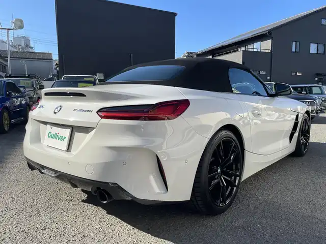 ＢＭＷ Ｚ４ sDrive20i Mスポーツ EDサンライズ 和歌山県 2021(令3)年 4.2万km 白 50台限定車/sDrive20i M sport/メーカー純正ナビ/(AM/FM/Bluetooth/Screen Mirroring//音楽ライブラリ）/harman/kardon/Mスポーツブレーキキャリパー/ステアリングヒーター/パドルシフト/置くだけ充電/HUD/AUTO H/ドライビングアシストシステム/ETC/プッシュスタート/純正フロアマット/純正19インチAW/スペアキー×１