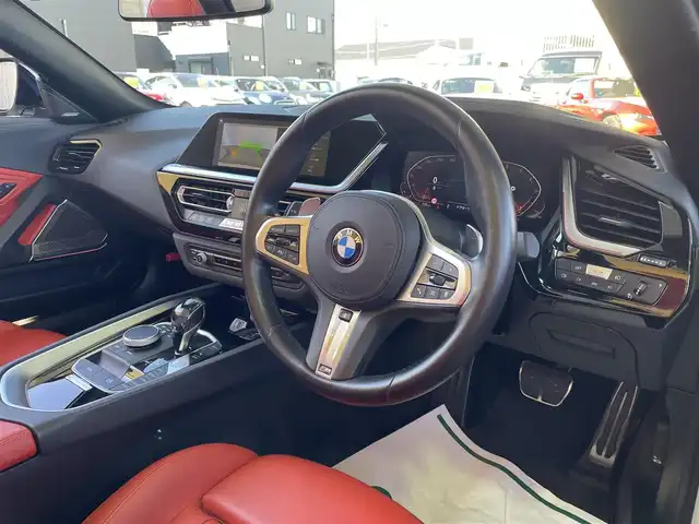 ＢＭＷ Ｚ４ sDrive20i Mスポーツ EDサンライズ 和歌山県 2021(令3)年 4.2万km 白 50台限定車/sDrive20i M sport/メーカー純正ナビ/(AM/FM/Bluetooth/Screen Mirroring//音楽ライブラリ）/harman/kardon/Mスポーツブレーキキャリパー/ステアリングヒーター/パドルシフト/置くだけ充電/HUD/AUTO H/ドライビングアシストシステム/ETC/プッシュスタート/純正フロアマット/純正19インチAW/スペアキー×１