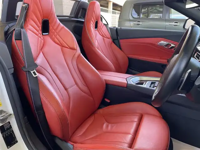 ＢＭＷ Ｚ４ sDrive20i Mスポーツ EDサンライズ 和歌山県 2021(令3)年 4.2万km 白 50台限定車/sDrive20i M sport/メーカー純正ナビ/(AM/FM/Bluetooth/Screen Mirroring//音楽ライブラリ）/harman/kardon/Mスポーツブレーキキャリパー/ステアリングヒーター/パドルシフト/置くだけ充電/HUD/AUTO H/ドライビングアシストシステム/ETC/プッシュスタート/純正フロアマット/純正19インチAW/スペアキー×１