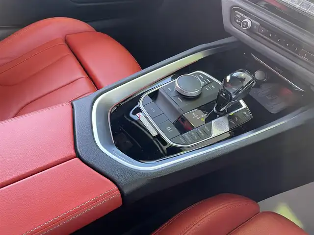 ＢＭＷ Ｚ４ sDrive20i Mスポーツ EDサンライズ 和歌山県 2021(令3)年 4.2万km 白 50台限定車/sDrive20i M sport/メーカー純正ナビ/(AM/FM/Bluetooth/Screen Mirroring//音楽ライブラリ）/harman/kardon/Mスポーツブレーキキャリパー/ステアリングヒーター/パドルシフト/置くだけ充電/HUD/AUTO H/ドライビングアシストシステム/ETC/プッシュスタート/純正フロアマット/純正19インチAW/スペアキー×１