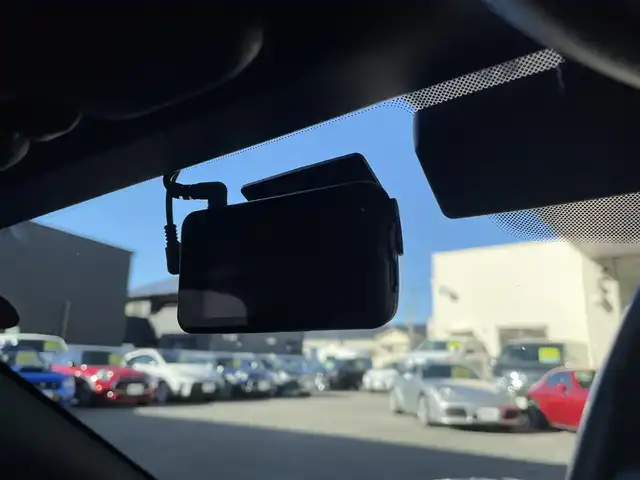 ＢＭＷ Ｚ４ sDrive20i Mスポーツ EDサンライズ 和歌山県 2021(令3)年 4.2万km 白 50台限定車/sDrive20i M sport/メーカー純正ナビ/(AM/FM/Bluetooth/Screen Mirroring//音楽ライブラリ）/harman/kardon/Mスポーツブレーキキャリパー/ステアリングヒーター/パドルシフト/置くだけ充電/HUD/AUTO H/ドライビングアシストシステム/ETC/プッシュスタート/純正フロアマット/純正19インチAW/スペアキー×１