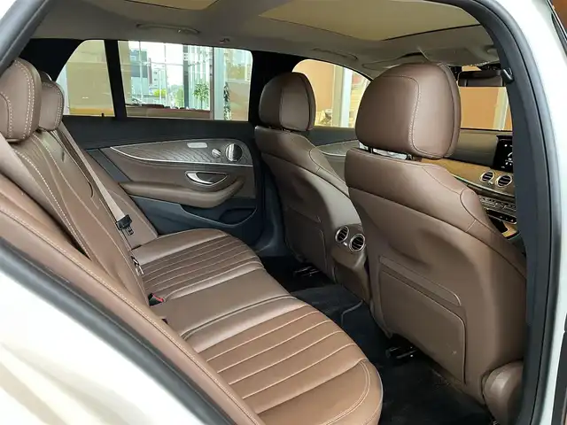 メルセデス・ベンツ Ｍ・ベンツ Ｅ４５０ 4マチック ステーションワゴン エクスクルーシブ 宮城県 2021(令3)年 2.9万km 白 エクスクルーシブパッケージ/レーダーセーフティパッケージ/パノラミックスライディングルーフ/Burmesterサラウンドサウンドシステム/ヘッドアップディスプレイ/MBUX/360°カメラシステム/ブラウンレザーシート/メモリ機能付きパワーシート/シートベンチレーション/シートヒーター/キーレスゴー/パワーバックドア/純正18インチAW/マルチビームLEDヘッドライト/オートマチックハイビーム/ドライブレコーダー