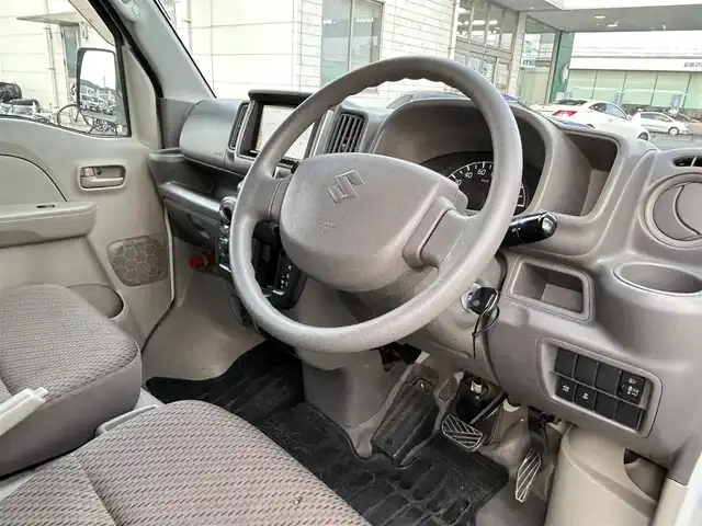 スズキ エブリイ PC 広島県 2015(平27)年 7.1万km スペリアホワイト ｃｌａｒｉｏｎナビ　/　「Bluetooth/フルセグ/CD/DVD」/デジタルインナーミラー　/衝突軽減ブレーキシステム/ドライブレコーダー　/トラクションコントロール　/横滑り防止装置/ドアバイザ－　/リモコンキー/純正アルミ