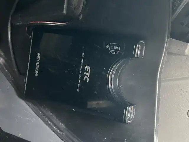 スズキ エブリイ PC 広島県 2015(平27)年 7.1万km スペリアホワイト ｃｌａｒｉｏｎナビ　/　「Bluetooth/フルセグ/CD/DVD」/デジタルインナーミラー　/衝突軽減ブレーキシステム/ドライブレコーダー　/トラクションコントロール　/横滑り防止装置/ドアバイザ－　/リモコンキー/純正アルミ