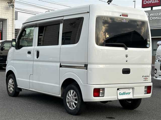 スズキ エブリイ PC 福岡県 2015(平27)年 7.1万km スペリアホワイト (株)IDOMが運営する【じしゃロン八幡西店】の自社ローン専用車両になります。こちらは現金またはオートローンご利用時の価格です。自社ローンご希望の方は別途その旨お申付け下さい/ｃｌａｒｉｏｎナビ　/　「Bluetooth/フルセグ/CD/DVD」/デジタルインナーミラー　/衝突軽減ブレーキシステム/ドライブレコーダー　/トラクションコントロール　/横滑り防止装置/ドアバイザ－　/リモコンキー/純正アルミ
