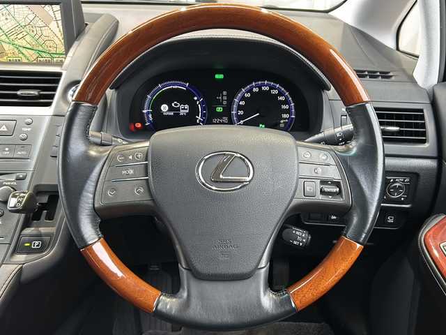 レクサス ＨＳ 250h バージョンI 静岡県 2009(平21)年 12.3万km クォーツホワイトクリスタルシャイン 【主要装備】/純正ＨＤＤナビ　/バックカメラ　/シートヒーター　/シートベンチレーション　/ステアリングスイッチ　/クルーズコントロール　/Ｂｌｕｅｔｏｏｔｈ接続　/ＥＴＣ　/純正ＡＷ夏タイヤ積載　/ヘッドライトウォッシャー/プッシュスタート/スマートキー/LEDヘッドライト