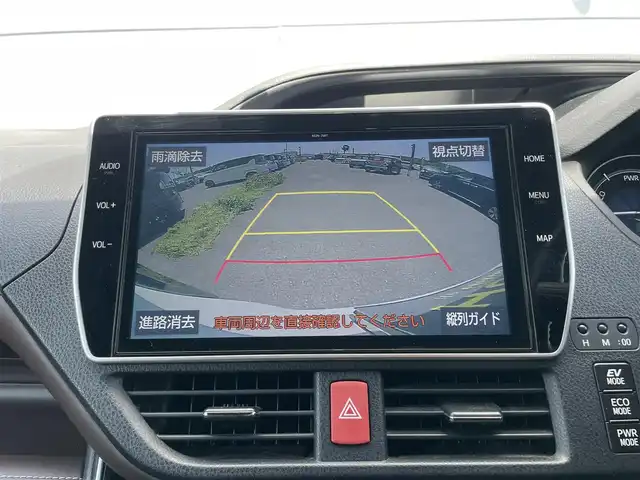 トヨタ エスクァイア ハイブリッド Gi プレミアムパッケージ 千葉県 2019(令1)年 9万km ホワイトパールクリスタルシャイン 純正ナビ(NSZN-Z68T)/フルセグTV/CD/DVD/BT/バックカメラ/純正フリップダウンモニター/D+N席シートヒーター/ステアリングスイッチ/ステアリングヒーター/電動格納ミラー/オートミラー/ウインカーミラー