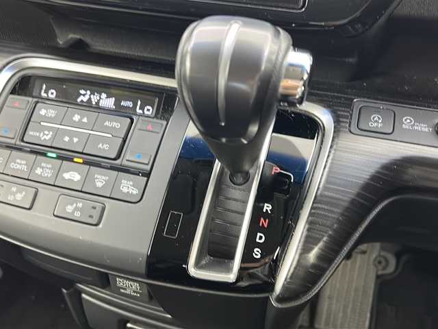 ホンダ ステップワゴン スパーダ クールスピリット 宮城県 2015(平27)年 11.6万km プレミアムスパークルブラックパール 禁煙車/ホンダセンシング/・衝突軽減ブレーキ/・レーンキープアシスト/・アダプティブクルーズコントロール/・標識認識機能純正フリップダウンモニター/純正9インチプレミアム/・CD.DVD.SD.BT/フルセグTV/バックモニター/両側パワースライドドア/ハーフレザーシート/・前席シートヒーター/LEDヘッドライト/フォグランプ/ビルトインETC/アイドリングストップ/横滑り防止装置/パドルシフト/ステアリングスイッチ/プッシュスタート/スマートキー/社外15インチアルミホイール/純正フロアマット/純正16インチアルミ付夏タイヤ積込/ロールサンシェード/シートバックテーブル